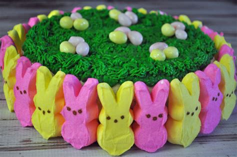 easter cake with peeps